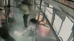 Veľa sa o tom písalo, teraz to uvidíte: Mobil explodoval žene v ruke