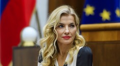 Intronizácia Krista za kráľa Slovenska nebude. Šimkovičová prekazila Kuffovi plány