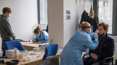 Pribudol rekordný počet infikovaných aj 19 obetí