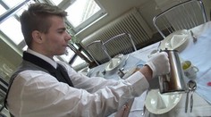 Letná sezóna sa začína bez zamestnancov. Toto je rebríček top nedostatkových profesií