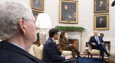 Kľúčové stretnutie, ktoré zrejme zachránilo Ukrajinu. Biden na republikánov zosnoval pascu