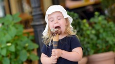 Nebezpečne horúco. Na západe Slovenska treba vo štvrtok počítať s vysokými teplotami