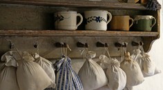 Rodinu v Česku otrávila nechtiac babička: Namiesto korenia použila marihuanu