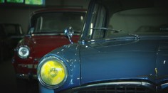 Táto zbierka veteránov vás prenesie v čase. Pozrite si, ktoré legendárne autá vlastnia dvaja Slováci