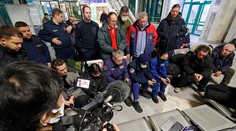 Japonskí vesmírni turisti sa bezpečne vrátili na Zem