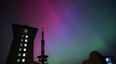 OBRAZOM: Európu v noci rozsvietila polárna žiara. Ľudia sa kochali krásou, odborníci varujú pred jej silou