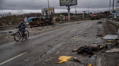 V ukrajinskom meste Buča ležalo na ulici najmenej 20 tiel