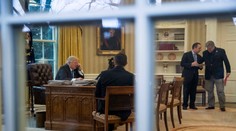 Trump telefonoval s Merkelovou a Abem