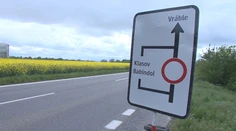 Obmedzenia pre motoristov medzi Nitrou a Vrábľami. Úplne zatvorili cestu v smere na Levice