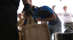 Dušan obvinený z rozštvrtenia muža tvár neukázal