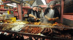 Vianočné trhy budú v mnohých mestách iba pre zaočkovaných