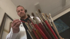 Hoci sú kostoly zavreté, tento kňaz z Petržalky sa nenudí. Jeho hobby prináša útechu aj druhým