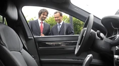 Ministerstvá nakupovali autá. Vyberali si silné vozy