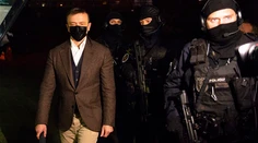 Ukončili kontrolu zásahu kukláčov v sídle Penty. Inšpekcia zistila pochybenie u vyšetrovateľky