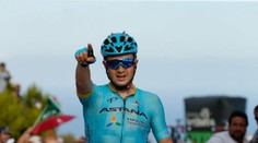 VIDEO: Piatu etapu na Vuelte ukoristil Lucenko, Froome si postrážil červený dres