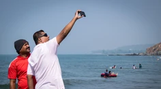 Indovia si robili selfie na člne: Traja zahynuli, piati sú nezvestní