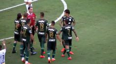 Duduovi z Palmeirasu praskli nervy, dostal za to polročný dištanc