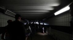 Londýn pohltila tma. Rozsiahly výpadok prúdu mesto paralyzoval