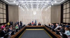 Ódorov kabinet odvolal Záborskú aj Kučeru z postov splnomocnencov vlády