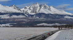 Na Lomnickom štíte išlo o život. Vietor dosahoval rýchlosť až 212 km/h