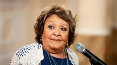Mala som namále, priznala Bohdalová. Liečba zabrala, no návrat z nemocnice je v nedohľadne