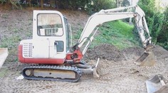 (Ne)nápadná krádež bagra má kuriózne pokračovanie