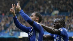 Man City doma zaváhal s Evertonom, Chelsea deklasovala majstra z Leicesteru