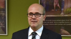 Bývalý dekan z Univerzity Komenského skončil v putách, k 20-tisícovému úplatku sa priznal