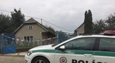 V dome našiel udusenú družku (†62). Požiar sa zrejme chytil od cigarety