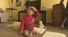 Teo sa narodil so zriedkavou deformáciou. Chýbajú mu píšťalové kosti