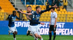 Kucka dal gól pri remíze Parmy so Sampdoriou, v závere dostal červenú kartu