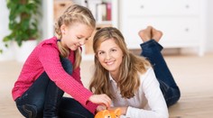 Dávať či nedávať deťom vreckové a koľko? Rady od psychológa