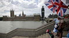 Muž, ktorý nechal tajné spisy na zastávke, mal byť britským vyslancom pri NATO