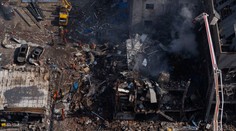 VIDEO: Mohutná explózia v reštaurácii neďaleko Pekingu zabila dvoch ľudí. Tragédiu zachytila kamera