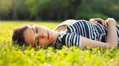 Poradíme vám, ako zvládnete únavu po zmene času