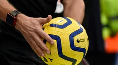 Premier league sa dohrá. Britský denník tvrdí, že vedenie ligy už pozná termín reštartovania