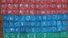Colníci našli falošné kondómy. Ak prídu z Ázie, našim mužom mužom môžu byť malé