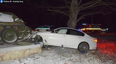 Kuriózna nehoda na východe: Mladá vodička BMW narazila do tanku