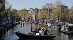 Holandsko eviduje stále vysoký počet nakazených, no otvára obchody aj terasy