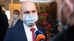 Mikas aj Krajčí varujú pred návratom do škôl, Gröhling už nemá viac trpezlivosti