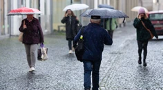 Nižšie teploty, vietor i dážď. Počasie nás opäť potrápi, očakávame aj búrky