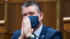 Minister vnútra predpokladá, že kontroly na hraniciach ešte predĺžia