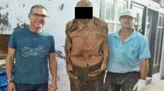 Len pre silné žalúdky. Fotografie s mŕtvolami sa stávajú novým "hitom"