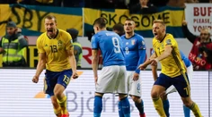 VIDEO: Švédsky triumf v prvom dueli baráže MS nad Talianmi zariadil náhradník