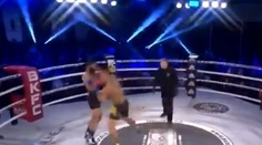 VIDEO: Extrarýchly koniec zápasu. Bojovník knokautoval súpera hneď na začiatku duelu