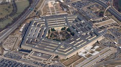 Nový balík vojenskej pomoci pre Ukrajinu: V dodávke od USA sú bomby, rakety i obrnené vozidlá