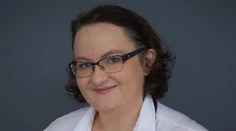 Vyhrážky antivaxerov dohnali rakúsku lekárku k zúfalosti. Siahla si na život