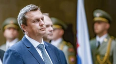 Univerzita stratila rigoróznu prácu s rovnakým názvom, ako je tá od Danka