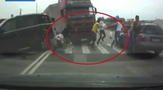 VIDEO z nehody: Sekunda nepozornosti za volantom a môže sa stať toto