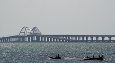 Ukrajinci zaútočili na Krymský most. Všetky drony sme zničili, hlásia Rusi